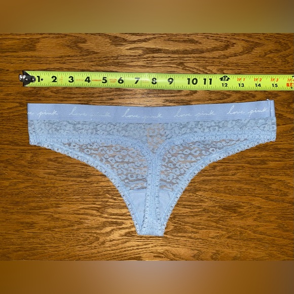 Victoria’s Secret Thong Panty NWT - Picture 2 of 3